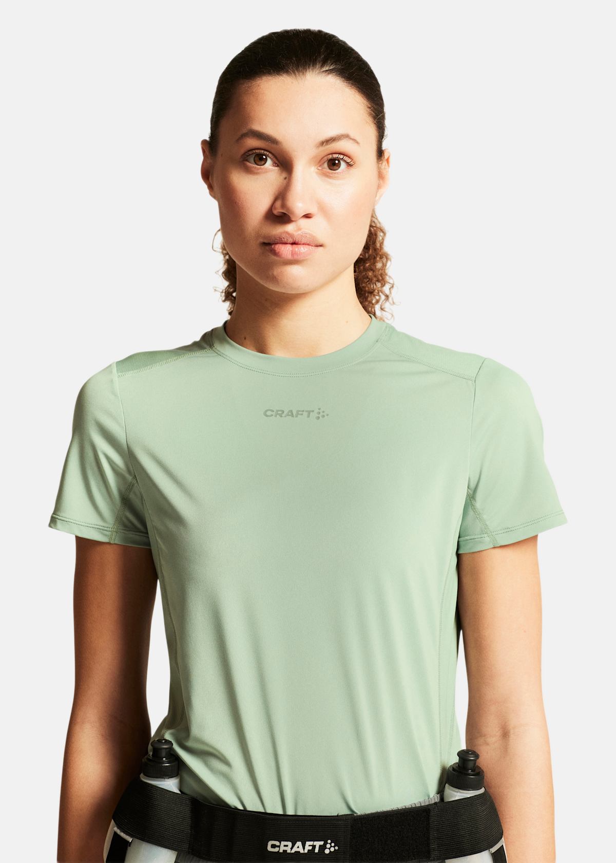 ADV ESSENCE SS TEE 2 W