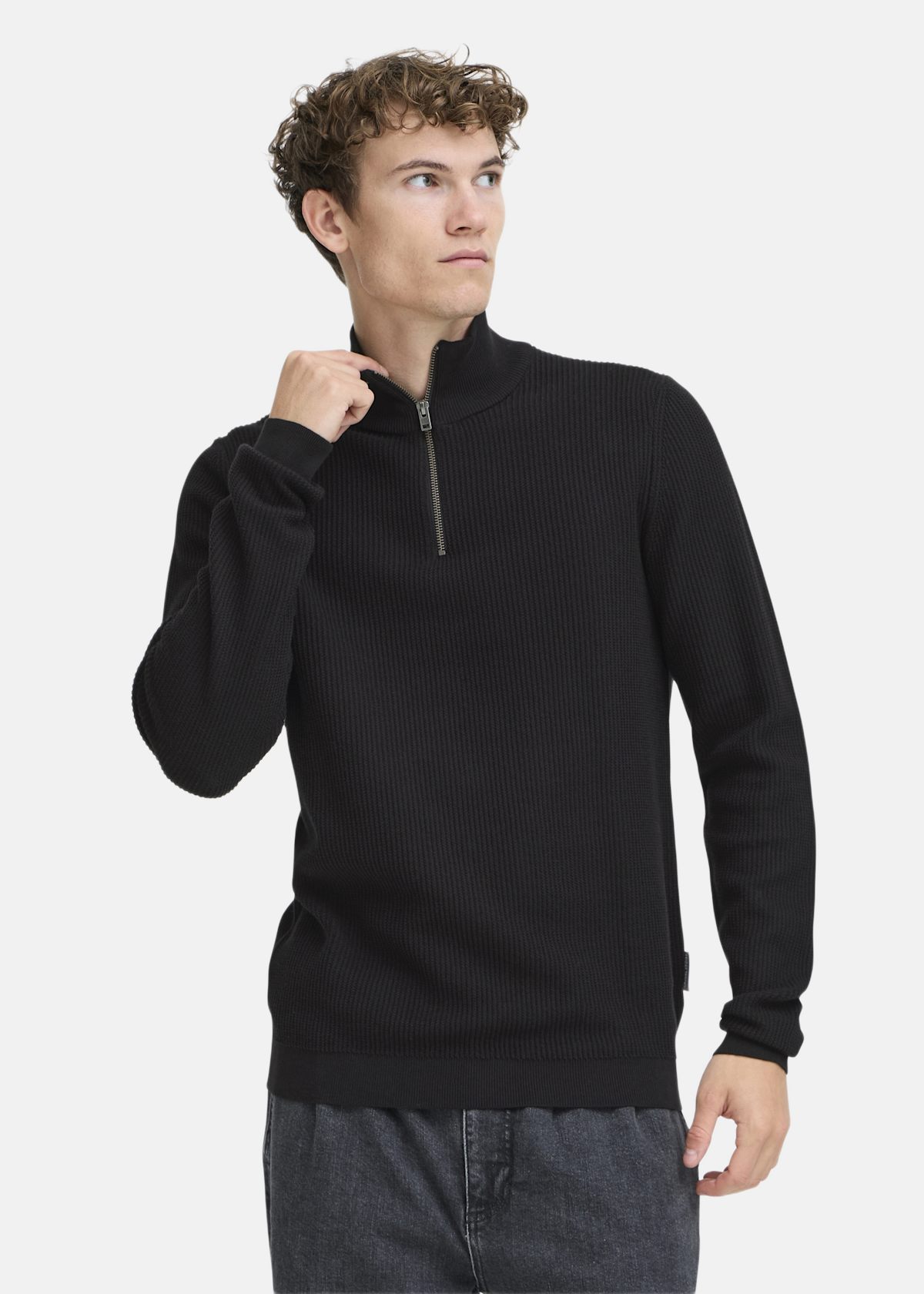 CFNOAR structured halfzip knit